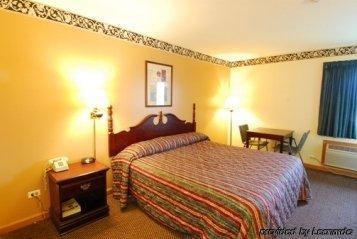 Executive Inn And Suites วอคีแกน ภายนอก รูปภาพ